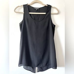 Flowy Lightweight Express Top